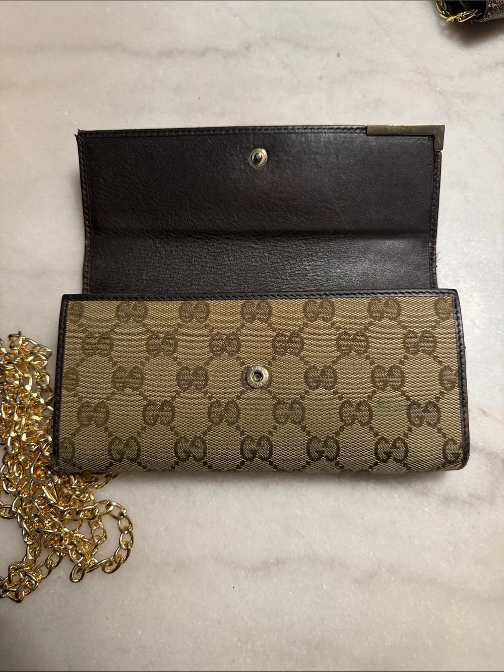 Gucci Brown GG Canvas Wallet with Gold Chain - Picture 3 of 3